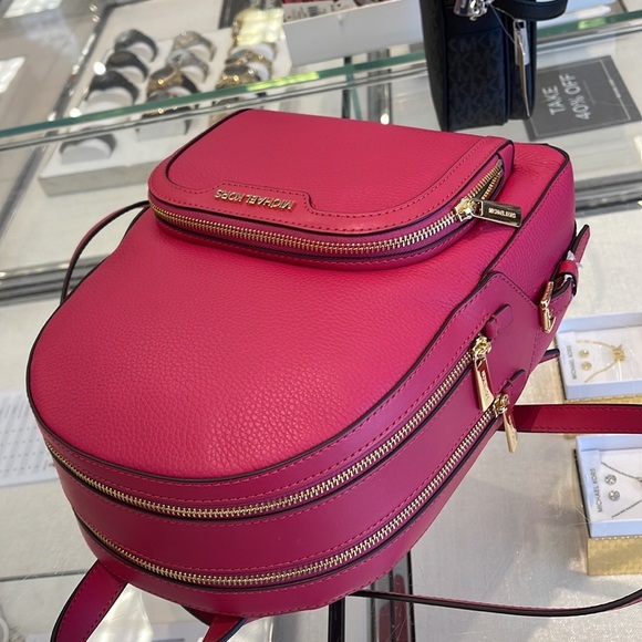 Michael Kors Bags Michael Kors Jaycee Medium Pebbled Leather
Carmine Pink - Picture 12 of 16